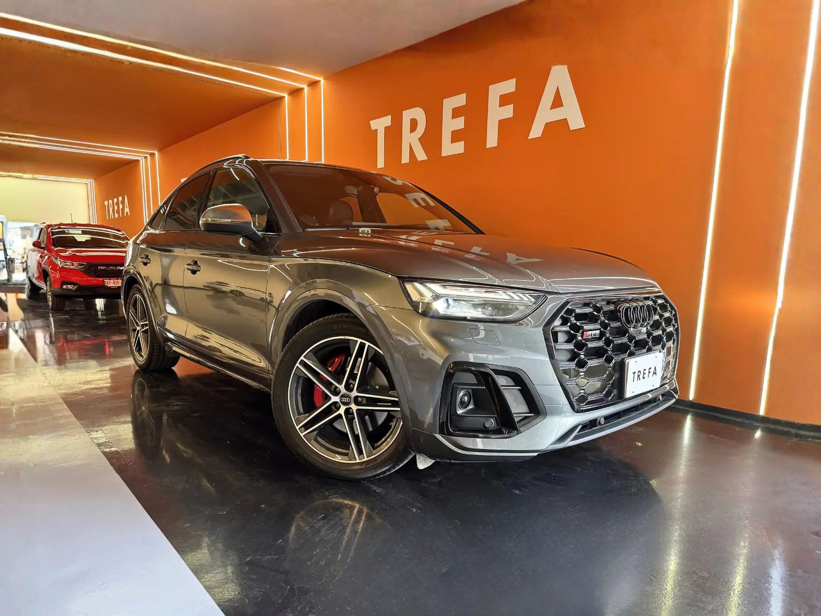 Audi Q5 Sportback SQ5 2024