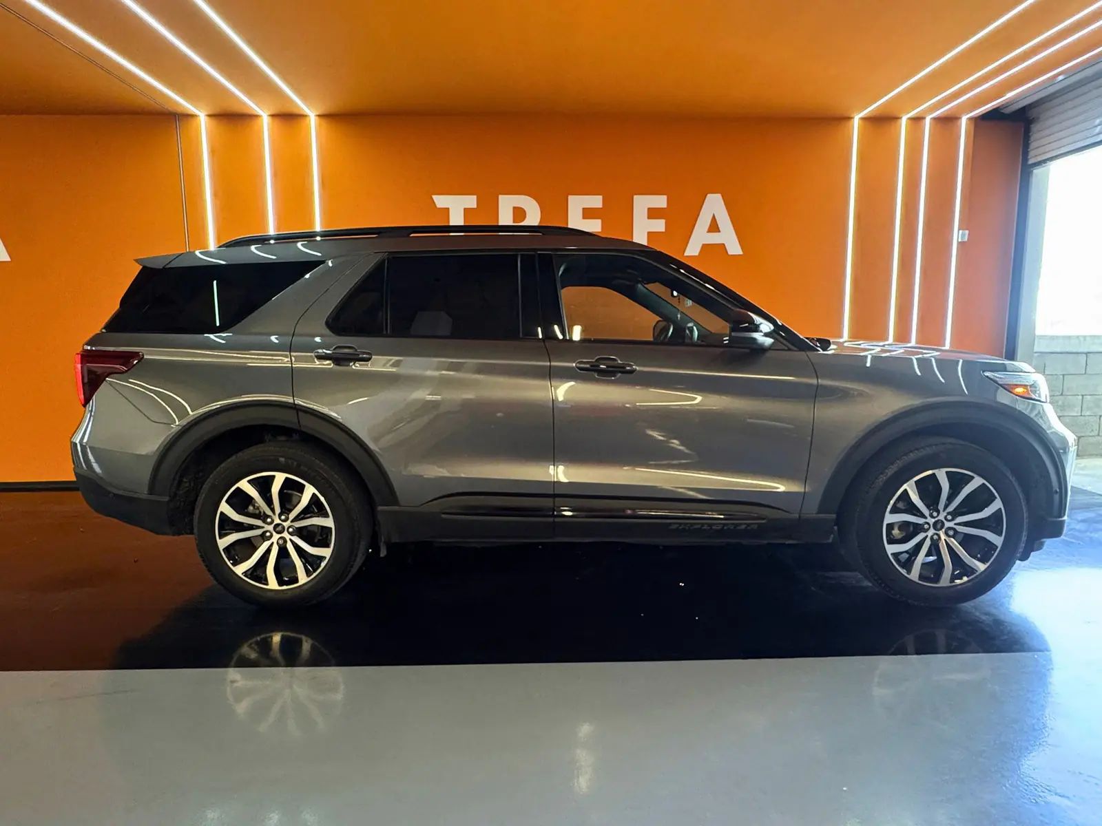 Ford Explorer ST 2023